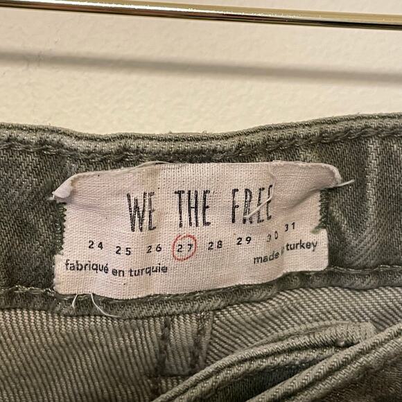 We The Free 27 ripped rugged jeans bohemian button fly raw hemline blue denim - Picture 5 of 8